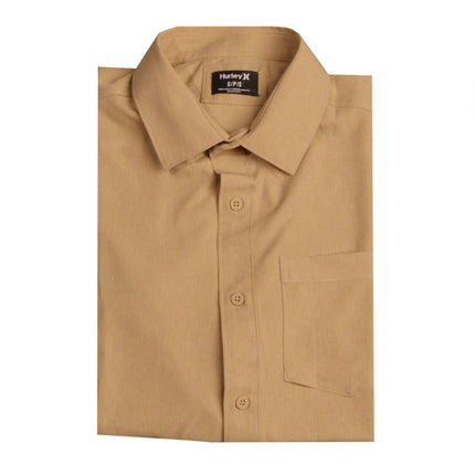 قميص رجالى نص كم ساده بجيب امامي ريجولار فيت لون بيج