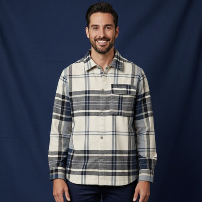 قميص رجالي شتوى كاروهات بجيوب امامية وياقة عاديه