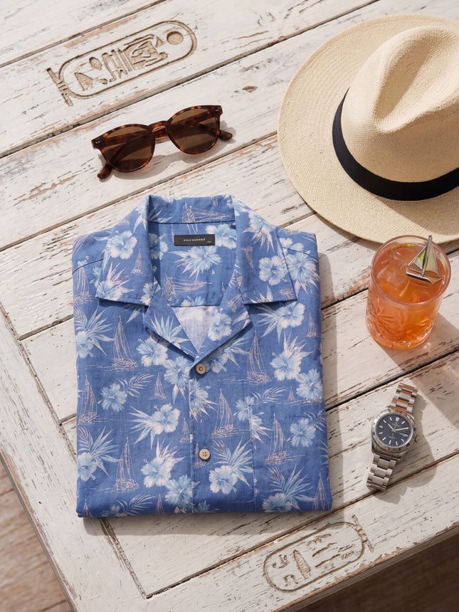 قميص رجالي نص كم ريجولار فيت نقشة استوائية