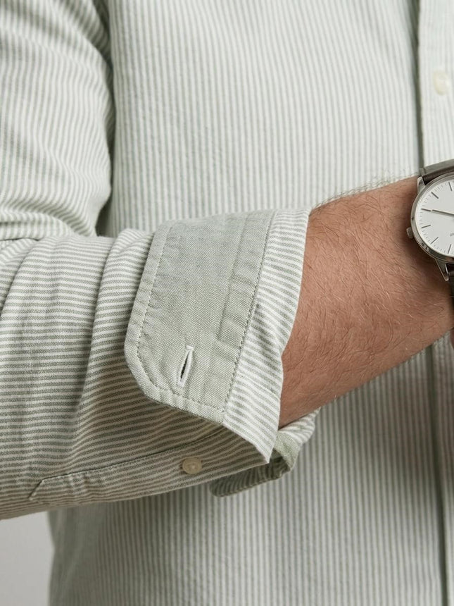 قميص رجالي بأكمام طويله سليم فيت لون زيت فاتح